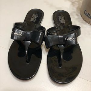 Coach Black Patent Sandal w/bow 7 1/2-8